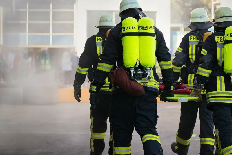 Instalacje przeciwpożarowe – jak ochronić dom przed pożarem?